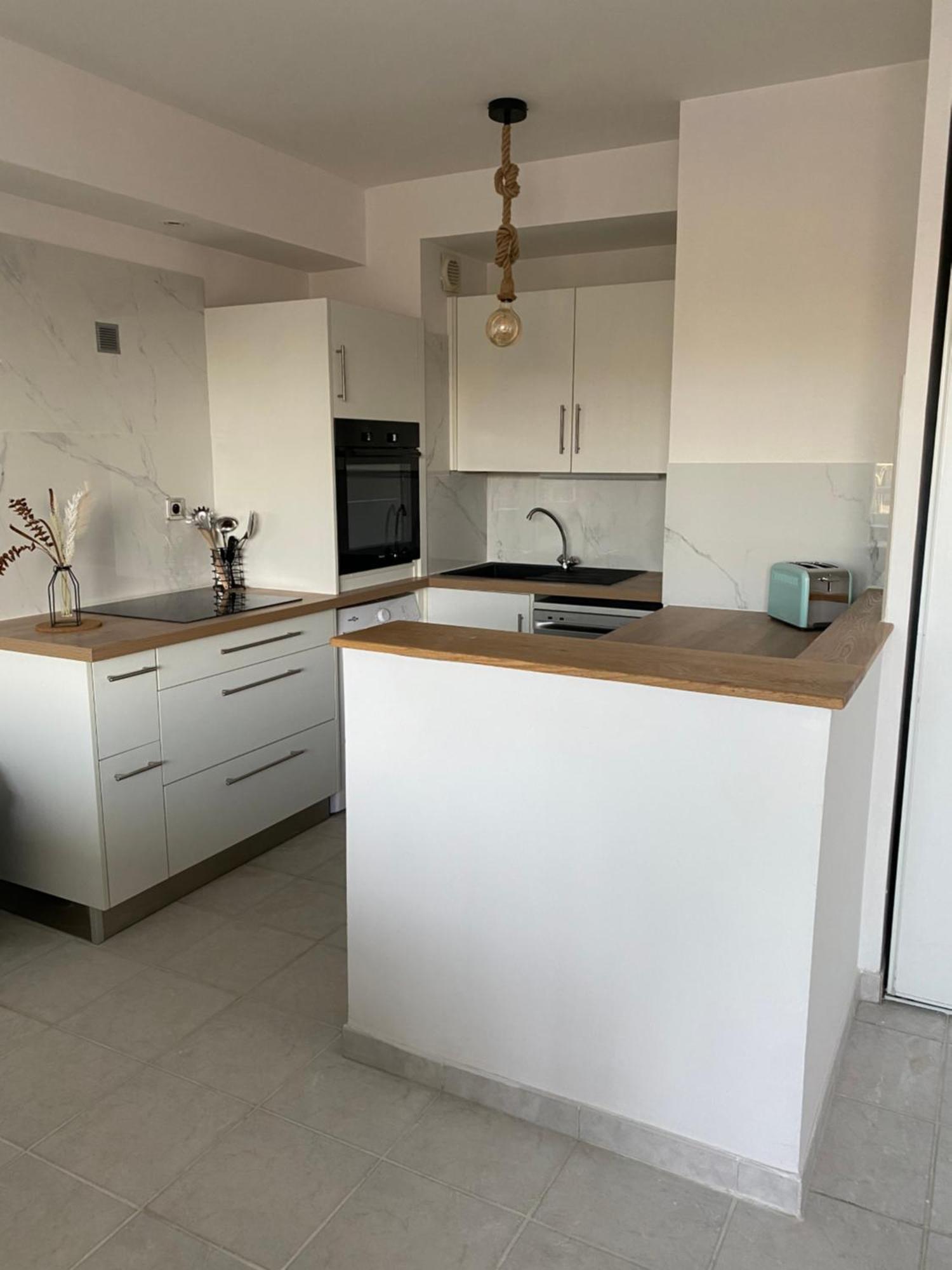Appartement L'escale 60m2 A 200m De La *